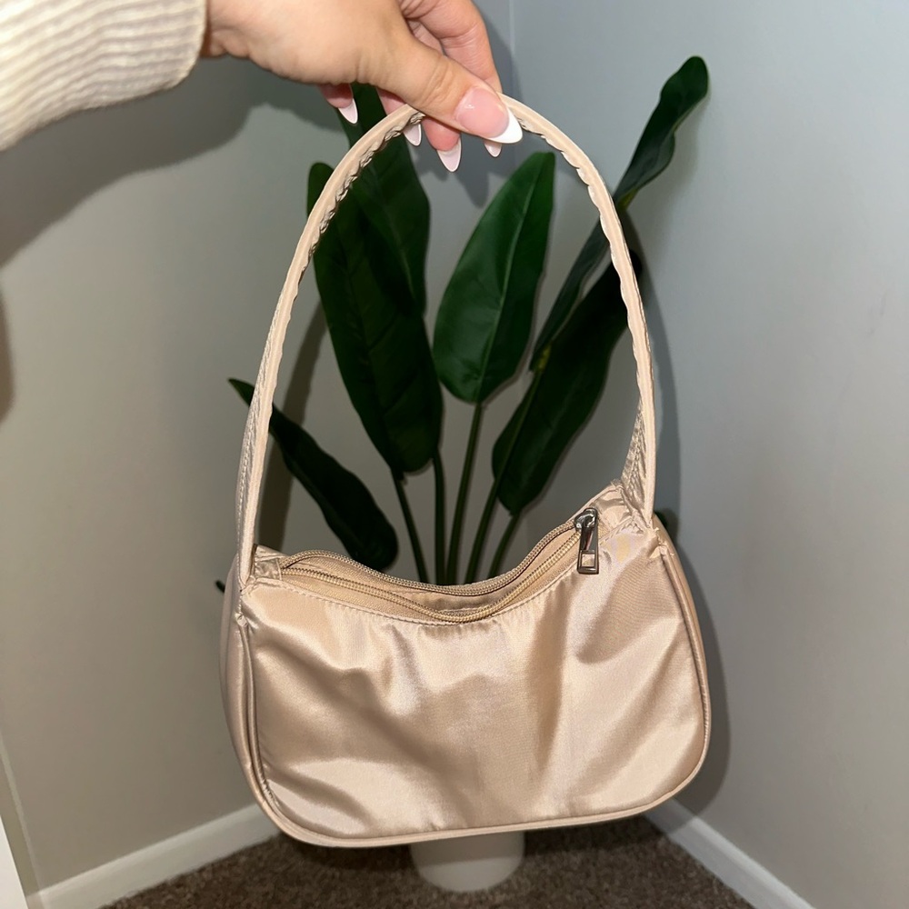 Small, tan purse